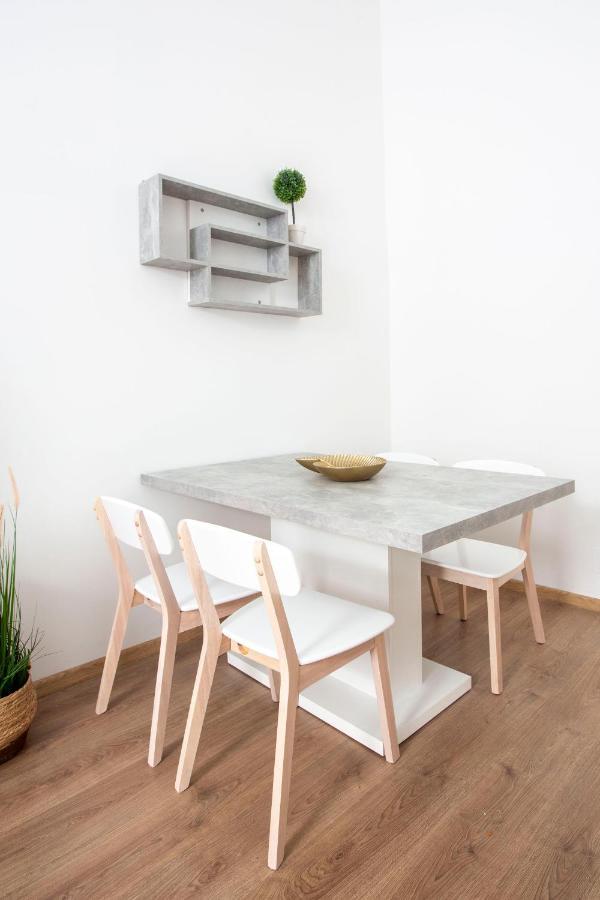 Cozy & Pleasant Homes In The Heart Of Budapest Exteriör bild